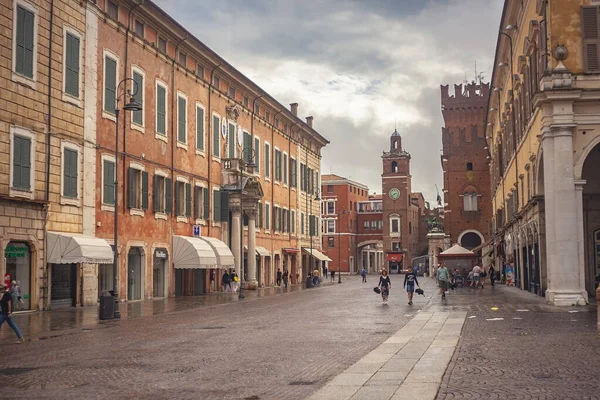 Ferrara Italië Juli 2020 Trento Trieste Plein Ferrrara Italië — Stockfoto