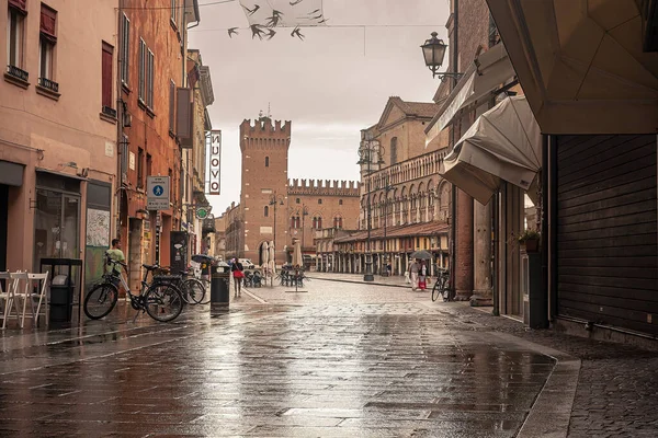 Ferrara Olaszország Július 2020 Megidéző Kilátás Nyílik Utcára Amely Olaszországi — Stock Fotó