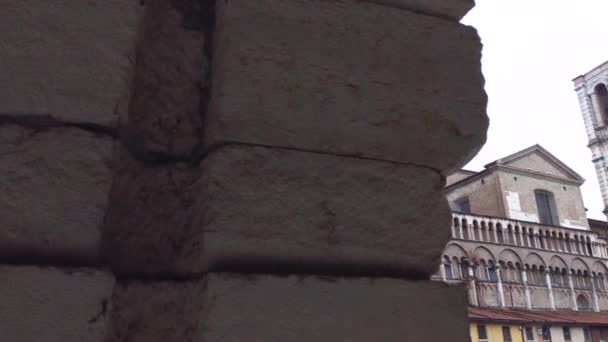 Колокольня собора Сан-Джорджо в Ферраре 3 — стоковое видео