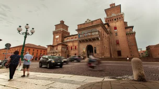 Time lapse of Evocative view of the castle of Ferrara — Vídeo de stock