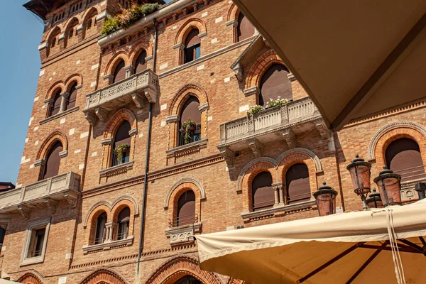 Dettaglio Piazza San Vito Treviso Sotto Cielo Azzurro — Foto Stock