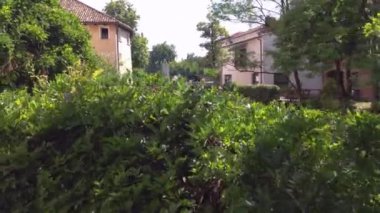 Treviso 6 'daki Buranelli nehrinin manzarası