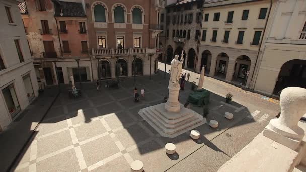 Piazza della Liberta in Treviso above — стокове відео