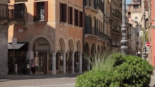İtalya, Treviso 'daki Piazza dei Signori' nin anımsatıcı detayları 2 — Stok video