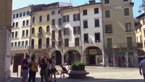 Piazza dei Signori en Treviso en Italia 8 — Vídeo de stock