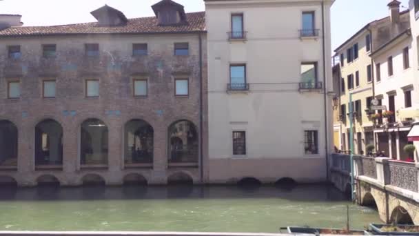 Isola della pescheria in Treviso in Italy — стоковое видео