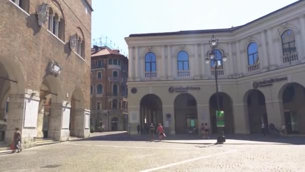 Piazza dei Signori en Treviso en Italia 5 — Vídeos de Stock