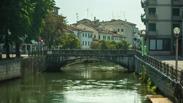 Buranelli canal landscape view in Treviso 2 — Stock Video