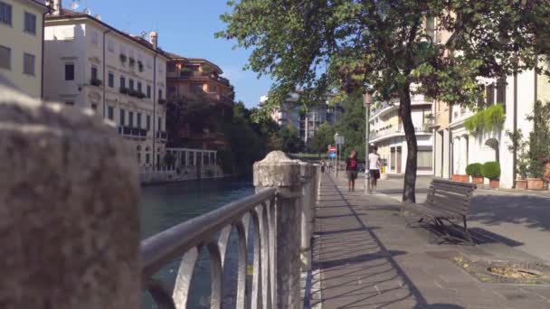 Buranelli canal landscape view in Treviso — Stock Video