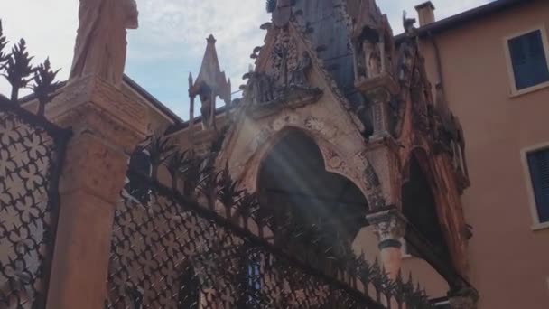 Arche Scaligere i Verona i Italien 9 — Stockvideo