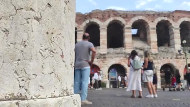 Vista da Arena em Verona, Itália com pessoas e turistas visita 4 — Vídeo de Stock