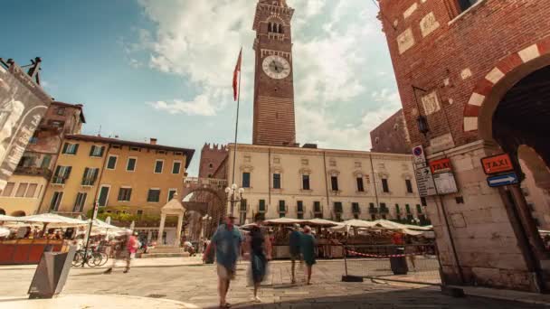 Time Lapse of view of Piazza delle Erbe in Verona, Italy 2 — Stock Video