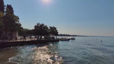 Bardolino 5 'ten İtalya' daki Garda Gölü manzarası