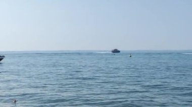 Bardolino 'dan Grada Gölü manzarası