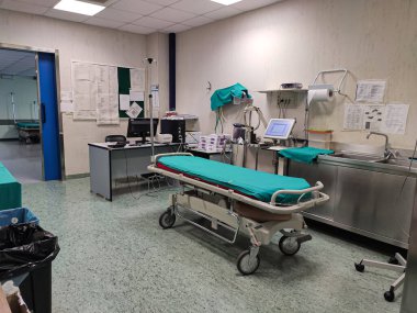 Acil servisin geniş açılı genel görüntüsü