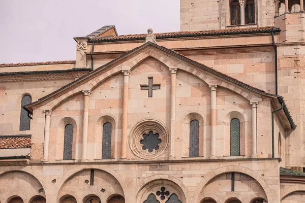 Primer Plano Del Detalle Arquitectura Del Duomo Módena Italia — Foto de Stock