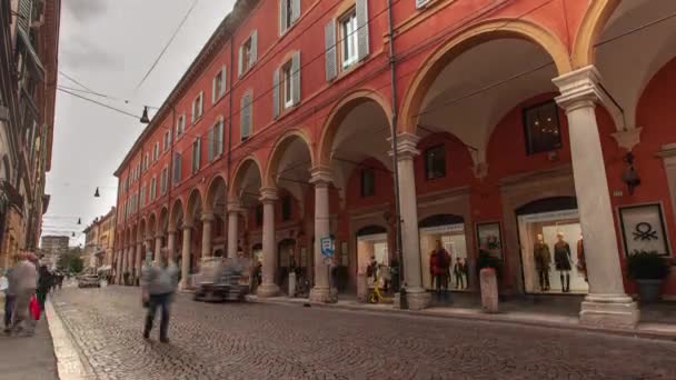 Time Lapse of View of Via Emilia Centro in Modena, Italia – stockvideo