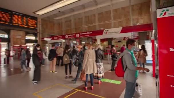 Estação ferroviária interior 2 — Vídeo de Stock