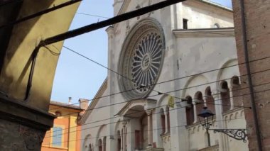 Modena 'nın İtalya' daki Duomo 'sunun mimari detayları