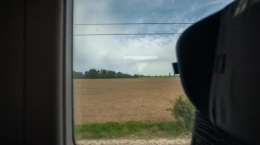 Tren penceresi görünümü 2