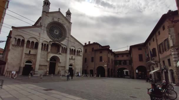 Duomo van Modena 5 — Stockvideo