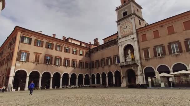 İtalya Modena 'daki Piazza Grande — Stok video