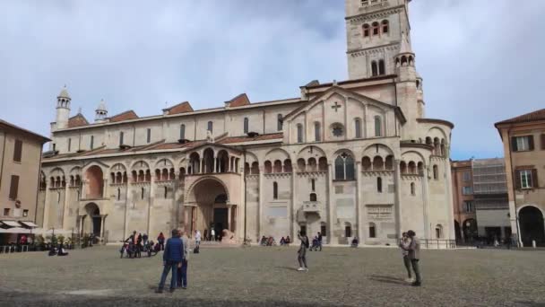 Duomo av Modena 6 – stockvideo