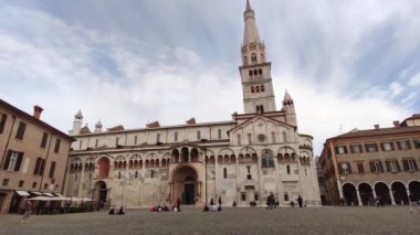 Modena 5 'in Duomosu