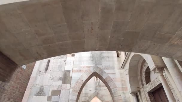 Duomo of Modena arcades 2 — Αρχείο Βίντεο