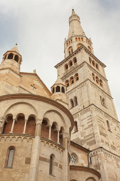 Ghirlandina Antigua Torre Duomo Desde Abajo Ciudad Módena Italia — Foto de Stock