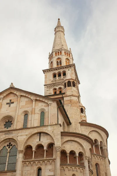 Ghirlandina Antigua Torre Duomo Desde Abajo Ciudad Módena Italia — Foto de Stock