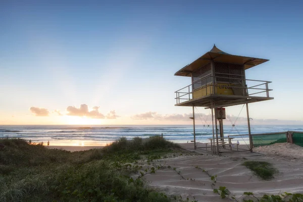 Wieża Strażnicza Ratownik Plaży Zachodzie Słońca Gold Coast Australia — Zdjęcie stockowe