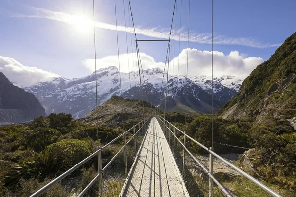 Ponte Suspensa Trilha Vale Hooker Parque Nacional Cook Nova Zelândia — Fotografia de Stock