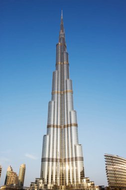 Dubai, Birleşik Arap Emirlikleri - 9 Ocak 2013: Burj Khalifa, 829.8 m, Downtown Burj Dubai dünyanın en yüksek insan yapımı yapısı 
