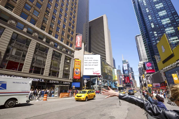 New York City Usa May 24Th 2015 Times Square Featured — Stock Photo, Image