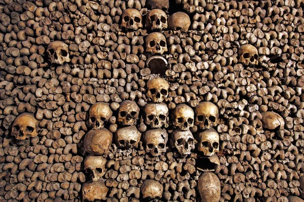 Spaventosa Vista Degli Interni Delle Catacombe Parigi Francia — Foto Stock