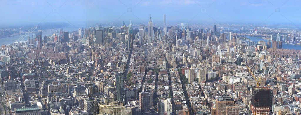 NEW YORK CITY - MAY 31ST, 2015: Panoramic view of New York City downtown as seen from One World Trade Center observatory deck — Stock Image New York City May 31St 2015 Panoramic View New York Royalty Free Stock Images