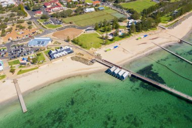 Busselton İskelesi, Batı Avustralya 1841 metre uzunluğunda dünyanın en uzun ikinci ahşap iskele.