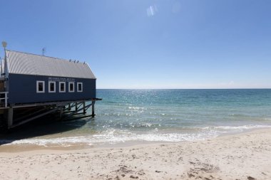 Busselton, Avustralya - 03 Nisan 2019: Busselton İskelesi'nde Tekne Kulübeleri, Wa. Busselton İskelesi 1841 metre uzunluğunda dünyanın en uzun ikinci ahşap iskelesi.