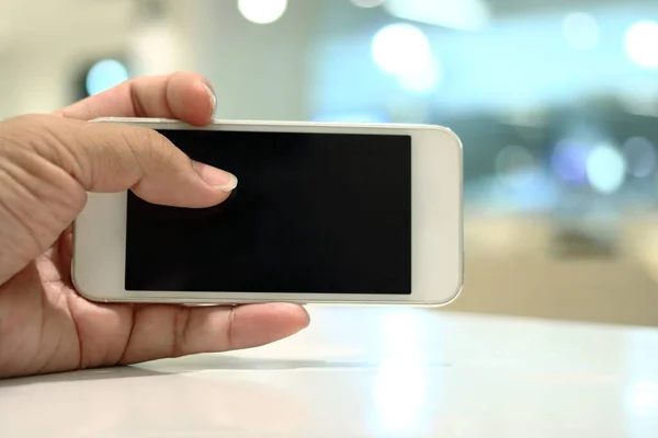 Telefonino Intelligente Mani Uomo Focus Selettivo Poco Profondo Del Campo — Foto Stock