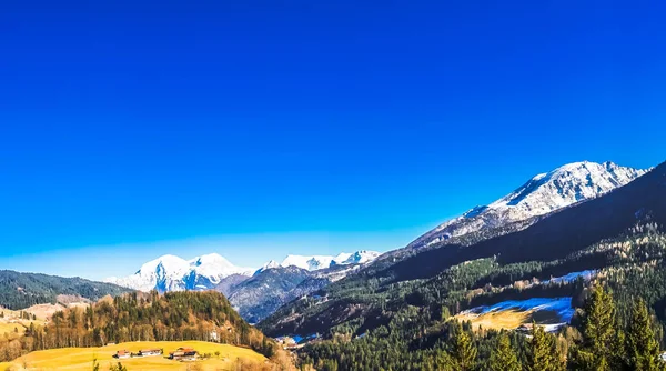 Vista Sobre Paisagem Primavera Por Berchtesgaden Alemanha — Fotografia de Stock
