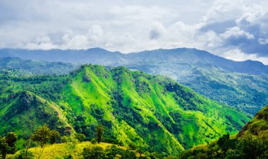 Ella rock, Sri Lanka Adams pik görüntülemek