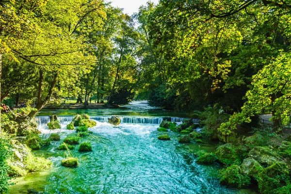 View of the river - Eisbach - of Munich in Bavaria — Stock Photo, Image