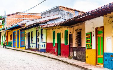 Jerico, Kolombiya, Antioquia, Antioquia, Kolombiya güneybatısında bulunan sömürge şehrin sokakları, görünümü