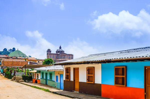 Vista sobre Jerico, Colômbia, Antioquia, ruas da cidade colonial, Colômbia — Fotografia de Stock