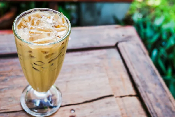 Bicchiere Caffè Giardino Sul Pavimento Legno — Foto Stock