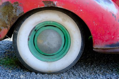 Klasik araba tekerlek 