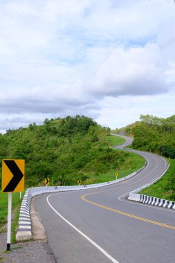 Tayland 'da dağda güzel bir yol 