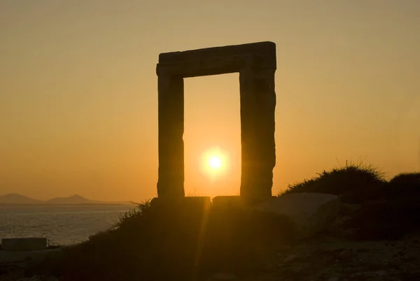 Portara au coucher du soleil, Naxos — Photo