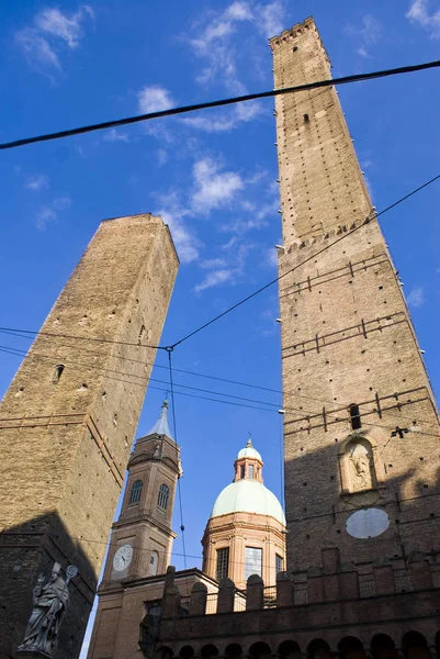 Zwei Türme, Bologna — Stockfoto